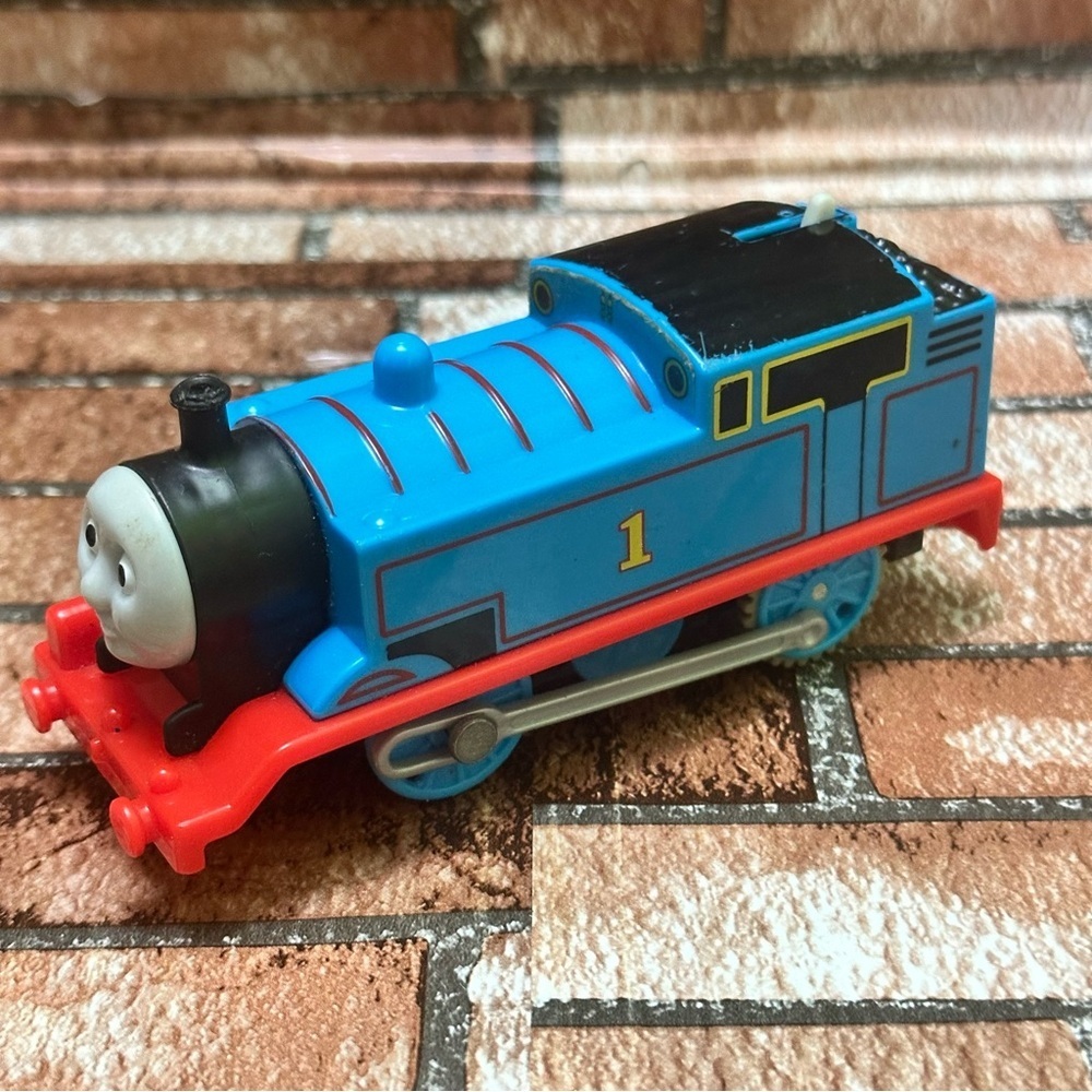 Thomas & Friends THOMAS#1 Trackmaster Blue and Red Toy Train Engine